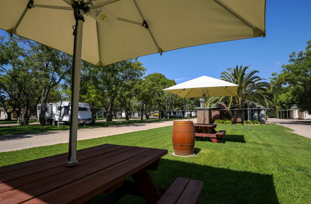 Big4 Wangaratta North Cedars Holiday Park エクステリア 写真