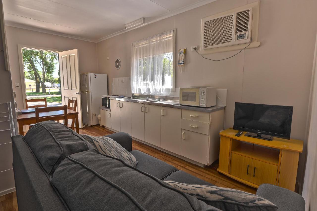 Big4 Wangaratta North Cedars Holiday Park エクステリア 写真
