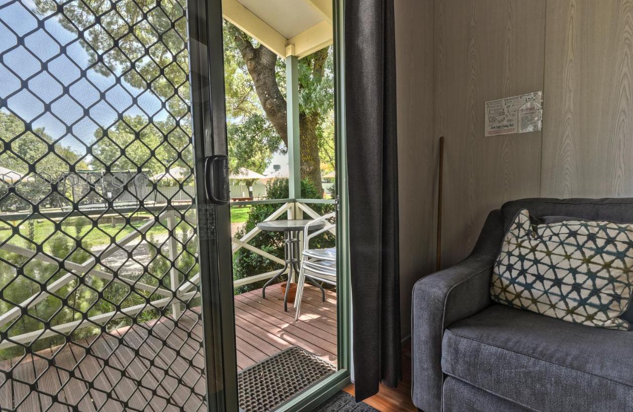 Big4 Wangaratta North Cedars Holiday Park エクステリア 写真
